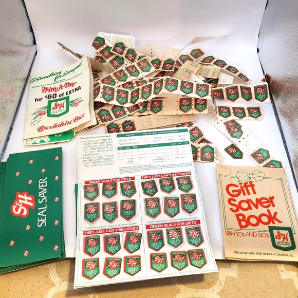 Vintage 80s S&H Green Stamps Lot W/ 1988 Catalog - Picture 1 of 13